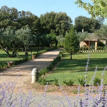 בית נופש Les Bastides De L'auviduery