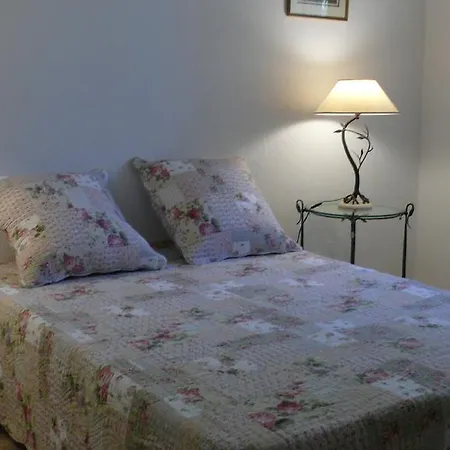 Les Bastides De L'auviduery בית נופש *